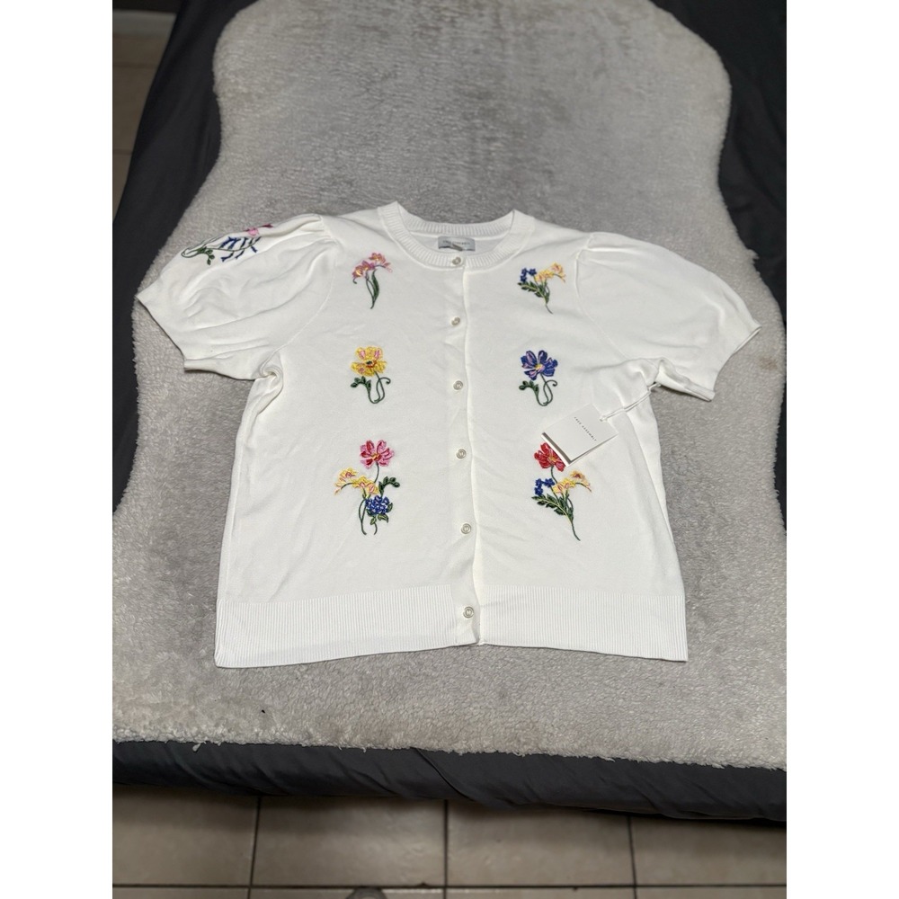 Free Assembly Womens XXL Cardigan White Floral Embroidered Puff Sleeve Sweater